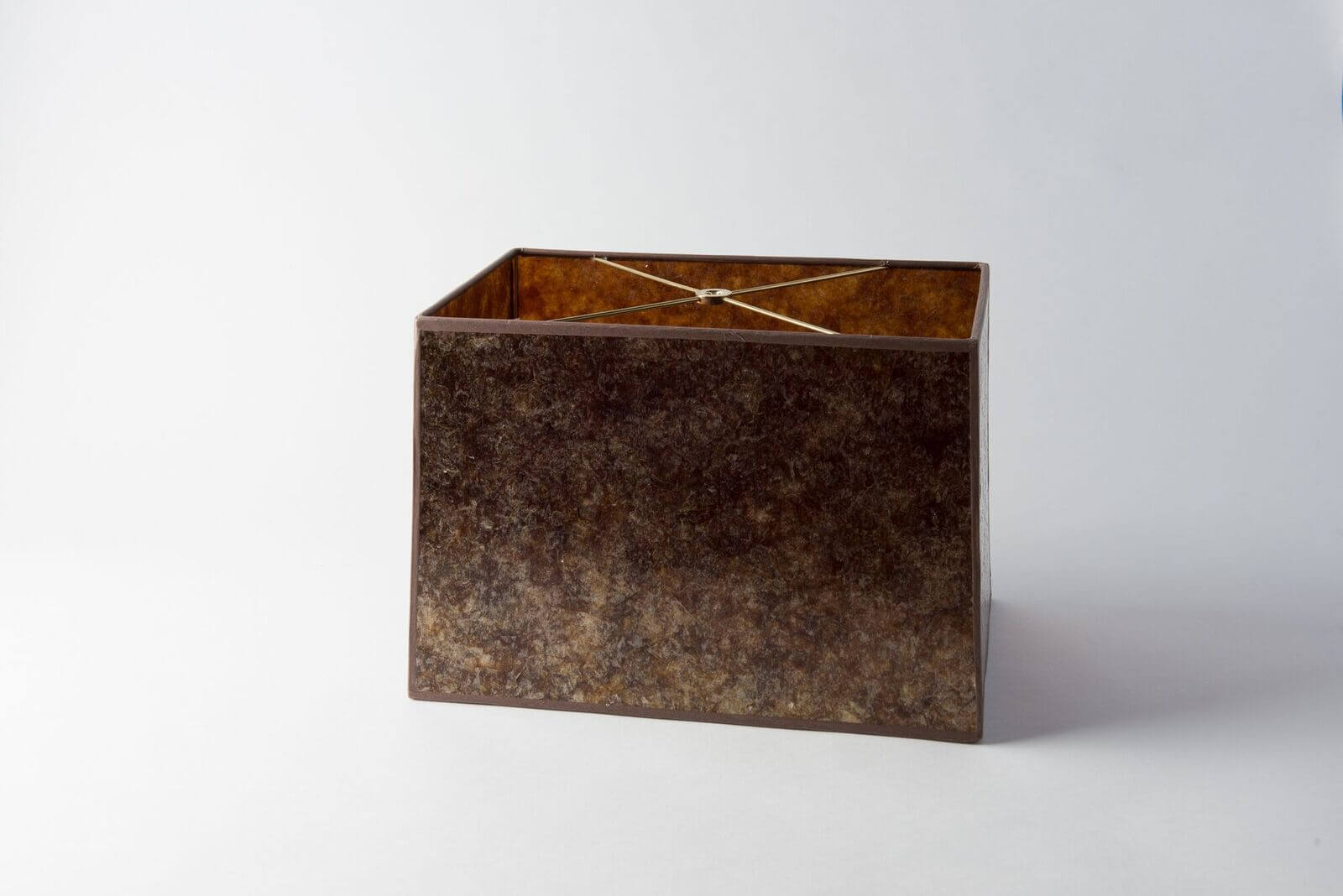 https://www.hotel-lamps.com/resources/assets/images/product_images/Rectangle Box Amber Mica.jpeg